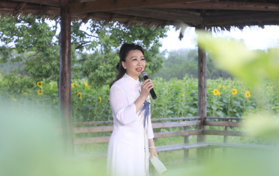 2023年上海市民诗歌节寻梦源实景诗歌朗诵分享会。 /活动方供图