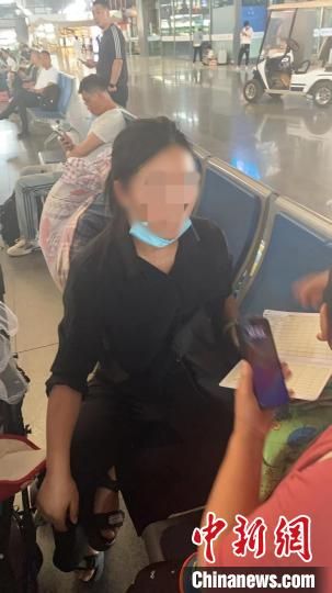 两女子带新生儿乘高铁 铁警识端倪破卖婴案件