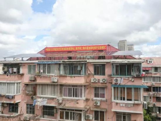 天普太阳能怎么样上海首台太阳能光伏发电加装电梯落户普陀
